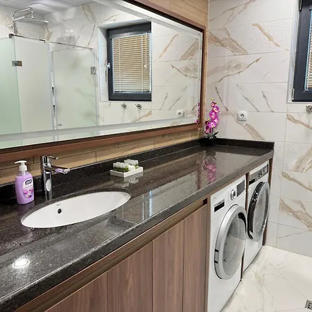 Luxury Sea - Kabalan Burgas City